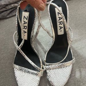 Gorgeous new silver Zara sandals size 38